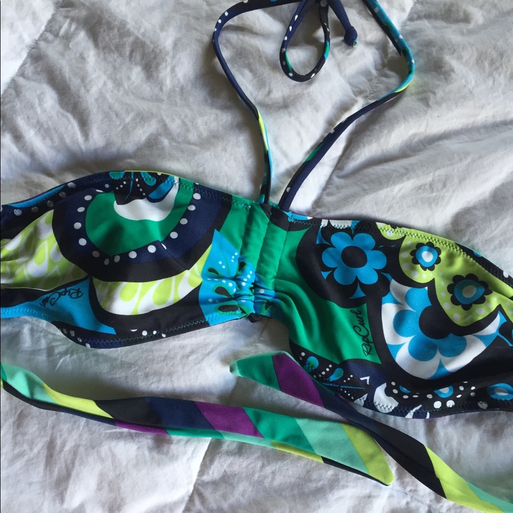 💜RIP CURL reversible bikini💜